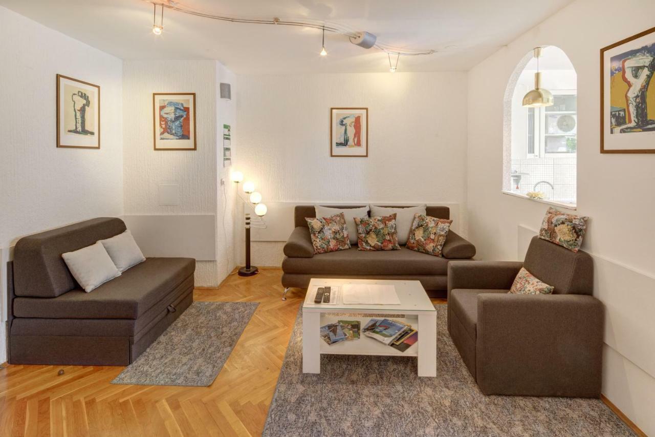 Apartman Ösek Dış mekan fotoğraf