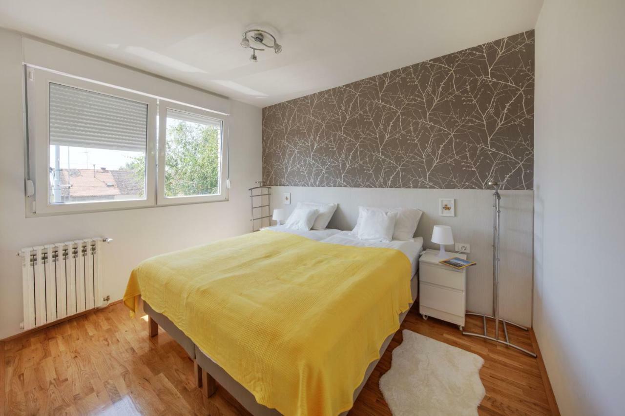 Apartman Ösek Dış mekan fotoğraf