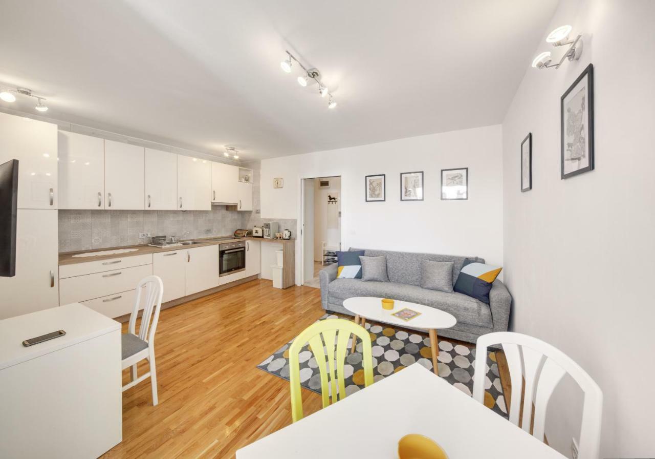 Apartman Ösek Dış mekan fotoğraf