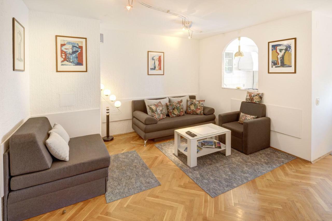 Apartman Ösek Dış mekan fotoğraf